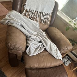 Recliner 