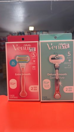 Gillette Venus Razor Set – Extra Smooth & Deluxe Smooth