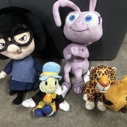 Lot Of Disney Stuffed Dolls!! Variety Of Movies. Bugs Life, The Incredible, 