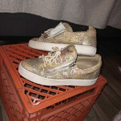 Women's Made In Italy Size 40
