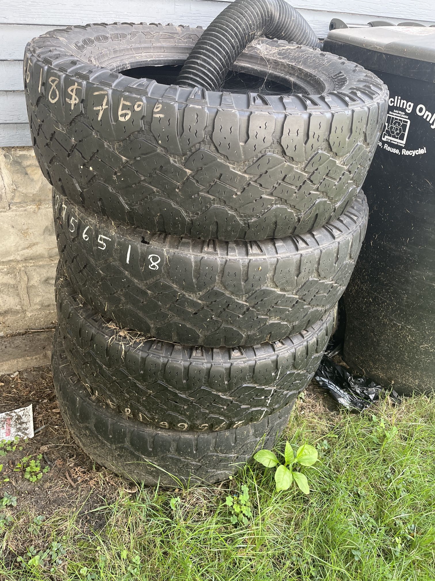 275/65/R18