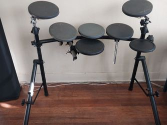 Roland Yamaha Drum Tech Drum Rack with Pads-All Metal Hardware