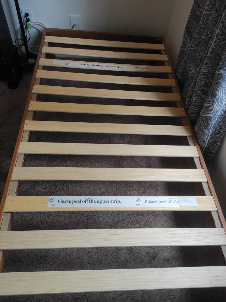 Twin Platform Wood Bedframe