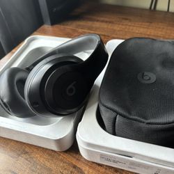 Beats Studio Pro