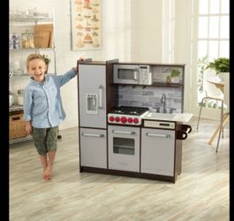 KidKraft Kids Play Kitchen Set