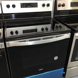 Whirlpool 4 burner Glass Top Stainless Steel Range. 1 year Warranty 