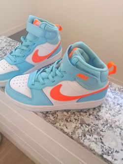 Kids dunks