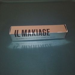 IL Makiage Flawless
