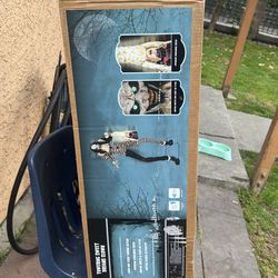 Sweet Dreams Clown animatronic