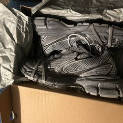 Balenciaga  3XL Sneakers