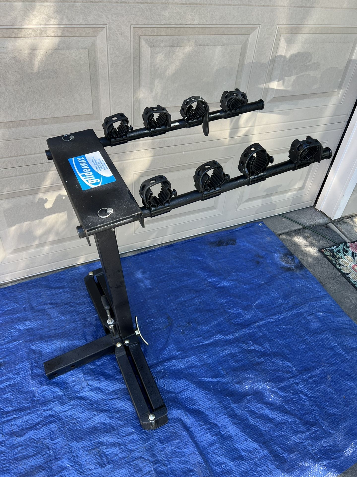 Like New HitchMate glideAWAY Bike Rack Holds 4 Bikes securely to your