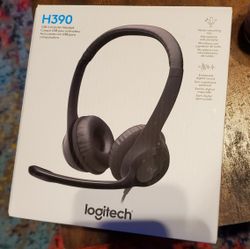 Logitech H390 Wired Headset for PC/Laptop, Stereo Headphones with Noise Cancelling Microphone, USB-A, in-Line Controls,