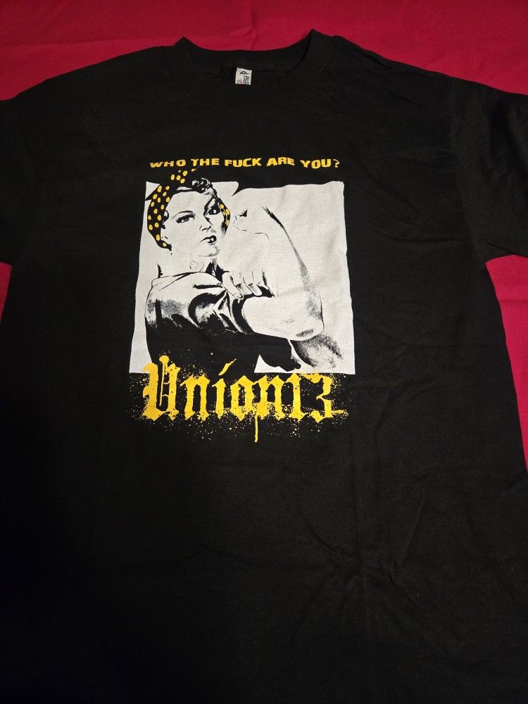 Sizes mall .Union 13 Band.