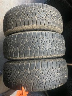 2) 285/65/18 Falken WildPeak AT AT3W Tires (Three available) Standard load Tread measures approx 7-8/32 DOT 4921 $275 for 3 $200 for 2 $125 for