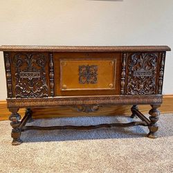 Vintage Ornate Cedar-Lined Blanket Chest