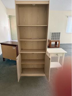 bookcase 24x30x10