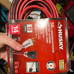 Husky 50 Foot Indoor Outdoor Extension Cord 