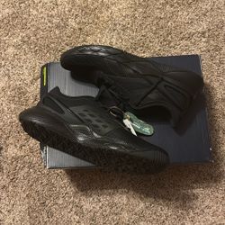 Rebok Shoes Size 11.5