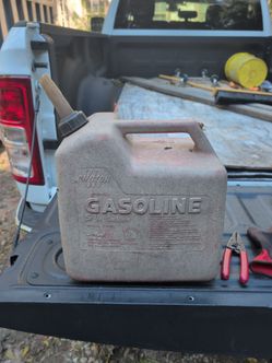 Chilton P50 Gas can