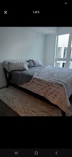 MUST SELL TODAY!!!! King Bed Frame + Hybrid Mattress – Excellent Condition