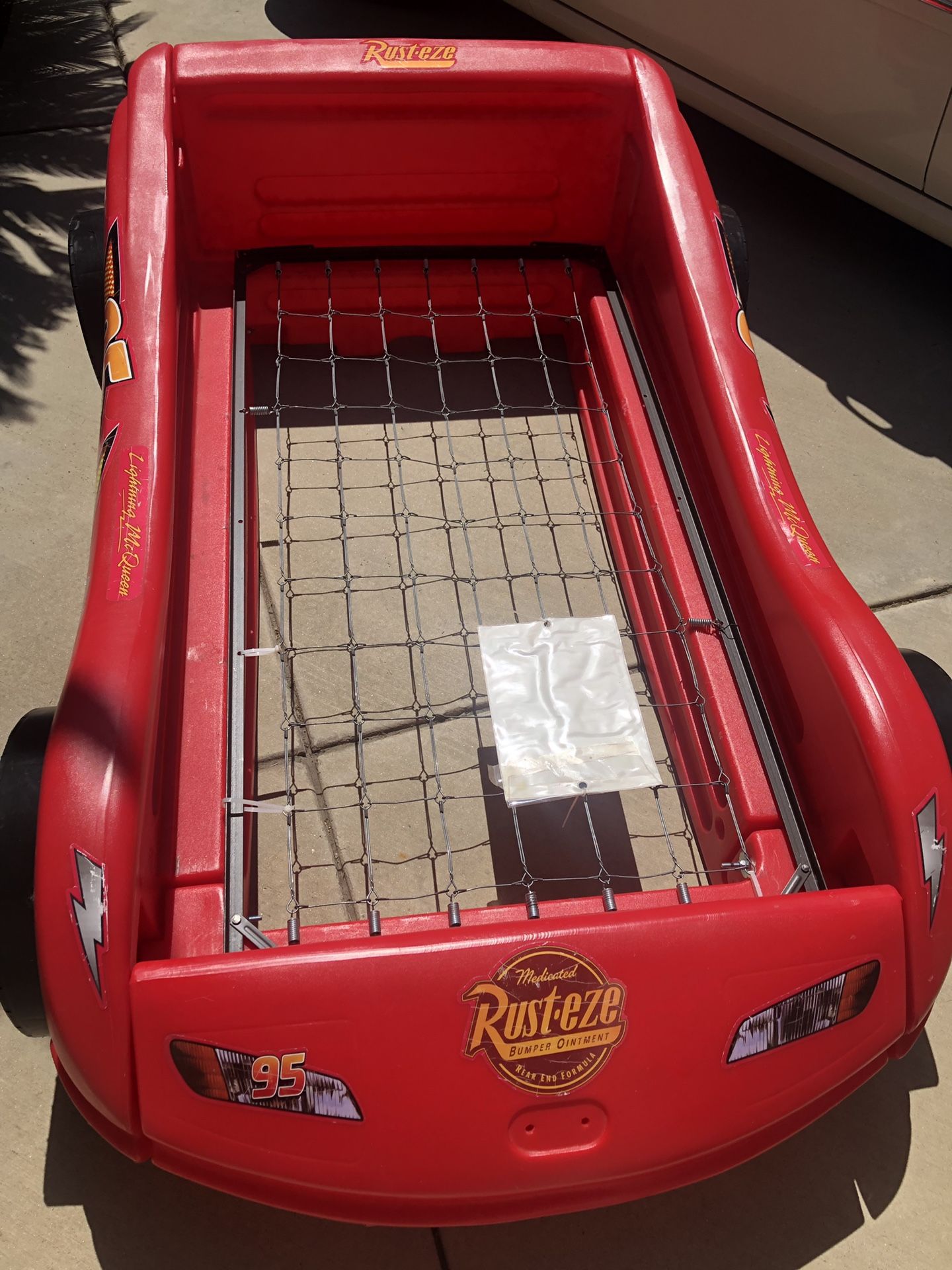 Little Tikes Disney Pixar's Cars The Movie Lightning McQueen Plastic Toddler Bed