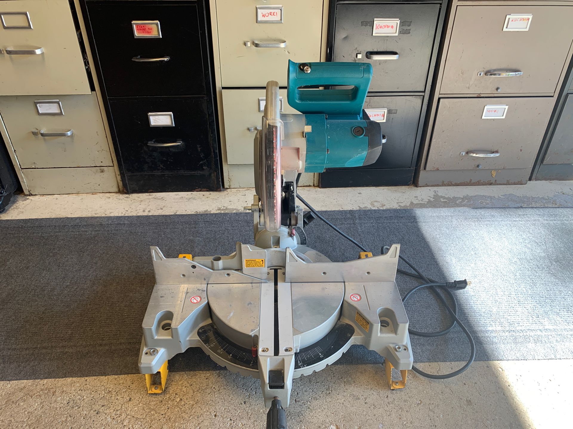 Makita ls1220 miter saw 12” for Sale in Arlington Heights, IL OfferUp
