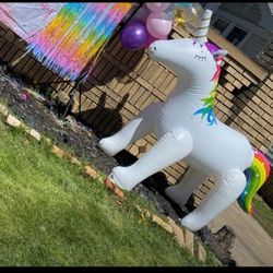Inflatable Water Unicorn Sprinkler