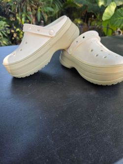 Crocs Platform Clogs White