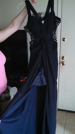 Paid 300 never worn will take 150