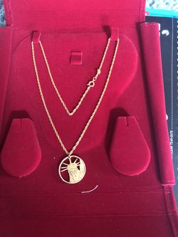 Gold plated necklace