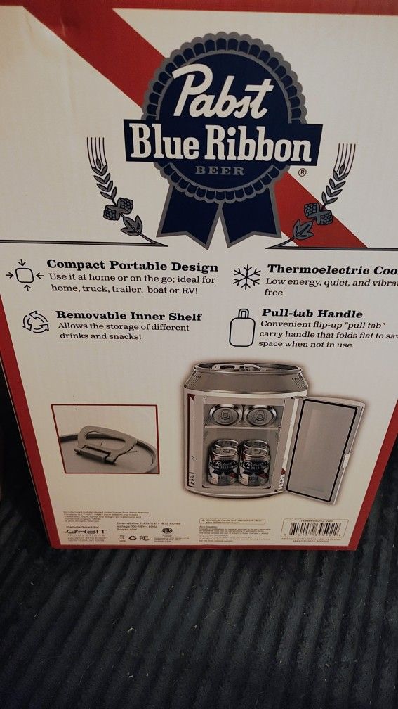 Mini Fridge 