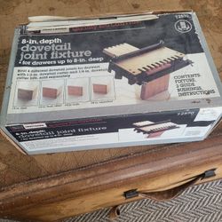 Craftsman 8in Depth Dovetail Joint Fixture