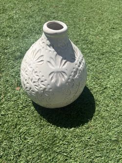 White vase with pattern