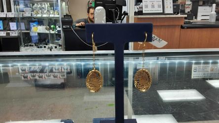 Yellow Gold 14k (.585) 2.5 grams