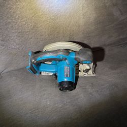 Makita Saw 