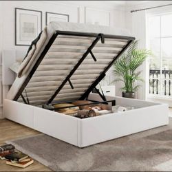 Queen size bed frame Gas Lift Up Storage Bed. New in box.  Velvet 