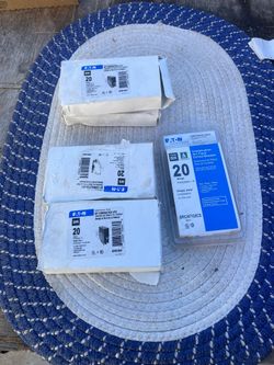 20 Amp Breakers (5)