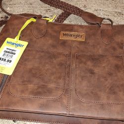 NWT, Wrangler Vegan Leather Purse 