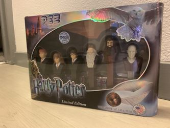 Limited Edition unopened Harry Potter PEZ dispenser set