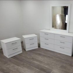 DRESSER WITH MIRROR AND TWO NIGHTSTANDS 