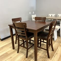 Brand New Pub In Stock 