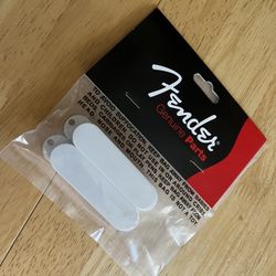 Fender Mustang Pickup Covers White
