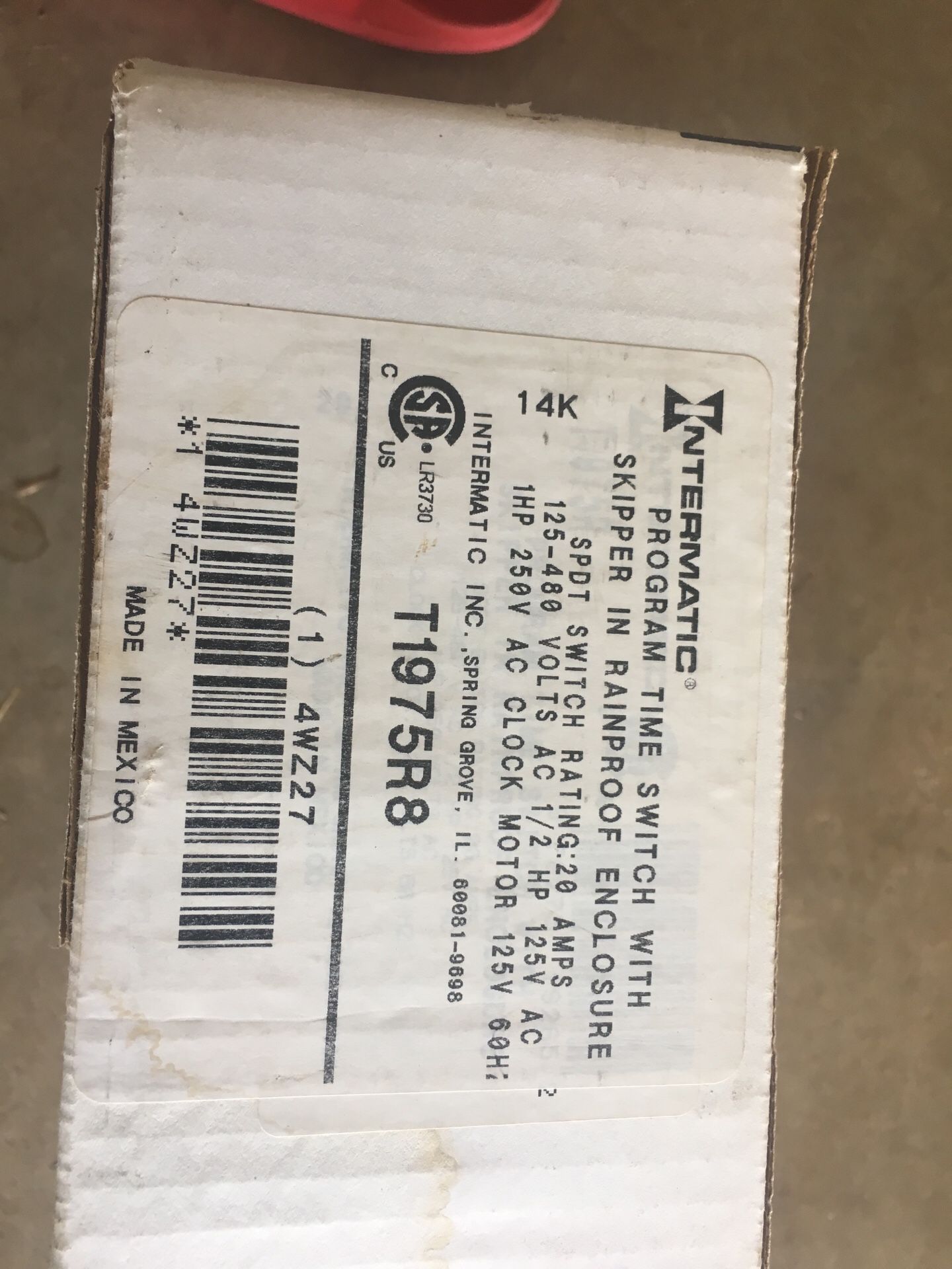 Intermatic timer. T1975r8. Spdt switch rate 20amps. 125 to 480 volts