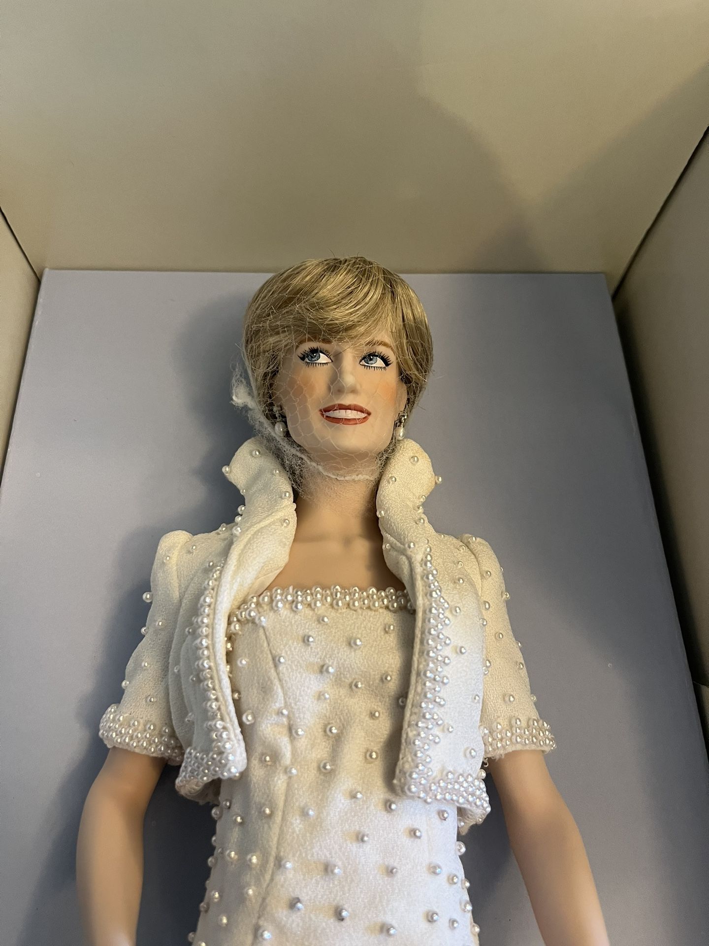 Princess Diana, The Franklin Mint Diana, Princess of Wales Porcelain Doll