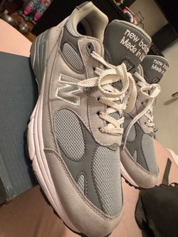 New Balance 993