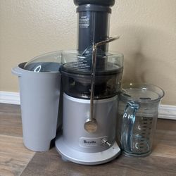 Breville Juicer 