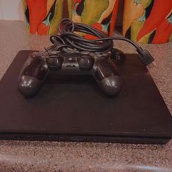 Playstation 4 with Controler