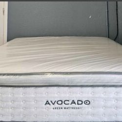 Brand New King Size Organic Avocado Green Mattress With Pillow Top!!