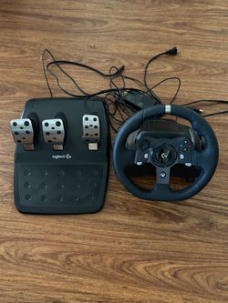 Logitech G920 Racing Wheel and Pedals (Xbox)