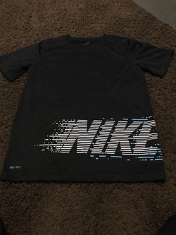 Camiseta para jovencito